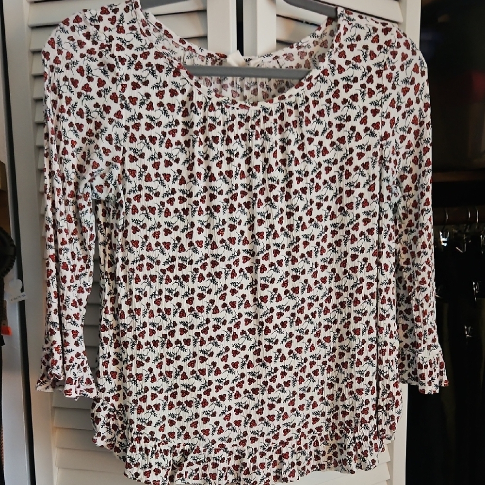 White/Red Floral Swing Blouse